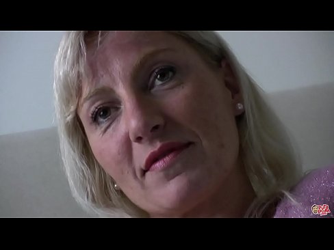 ❤️ A 'mhàthair a tha sinn uile fucked ... Lady, giùlan fhèin! Bhidio fucking aig porn gd.f150pulse.top ❌❤